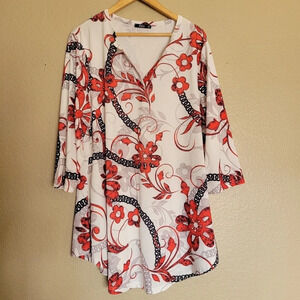 LILY BY FIRMIANA Half Sleeve White Flowy Floral Tunic Blouse